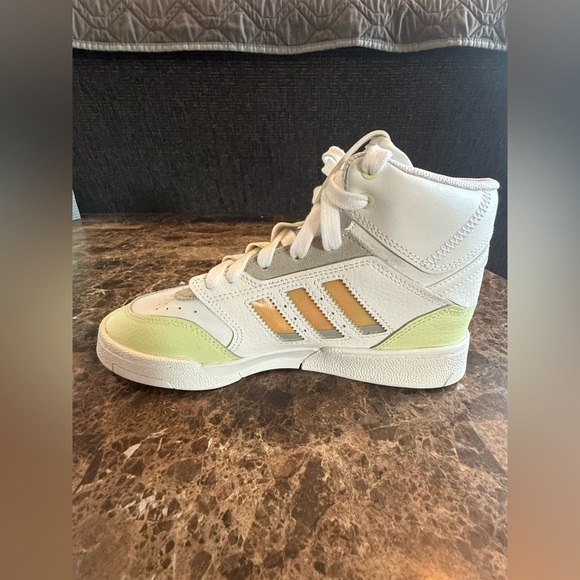Adidas. Wmns Drop Step XL \'White Almost Lime\'. Size 5.5.